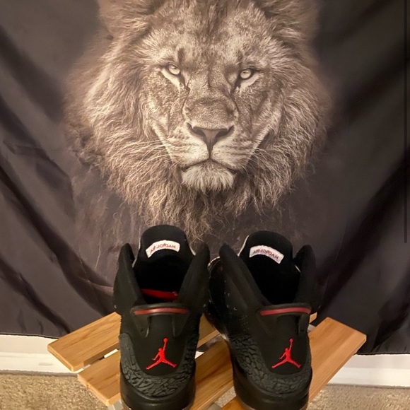 Jordan Son Of Mars Sneakers - Picture 3 of 5